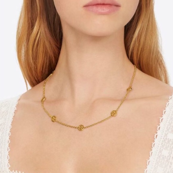 TORY BURCH • Gold Delicate Miller Logo Necklace - Picture 3 of 7